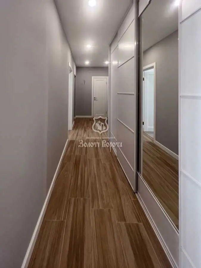 Фото Selling a 2-room apartment, 66 sq.m., Serhiya Danchenko street 30 Kyiv, price: 142000 USD, code 6697