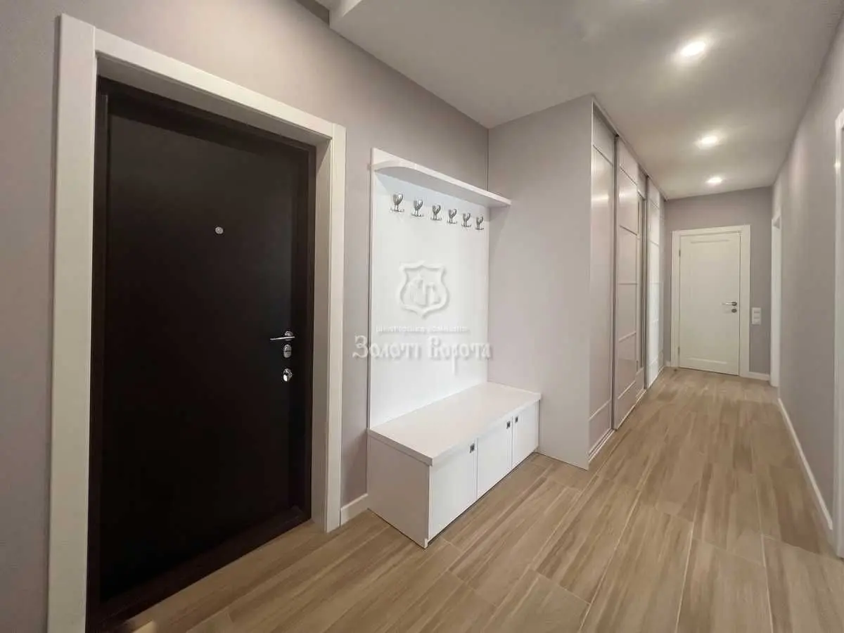Фото Selling a 2-room apartment, 66 sq.m., Serhiya Danchenko street 30 Kyiv, price: 142000 USD, code 6697