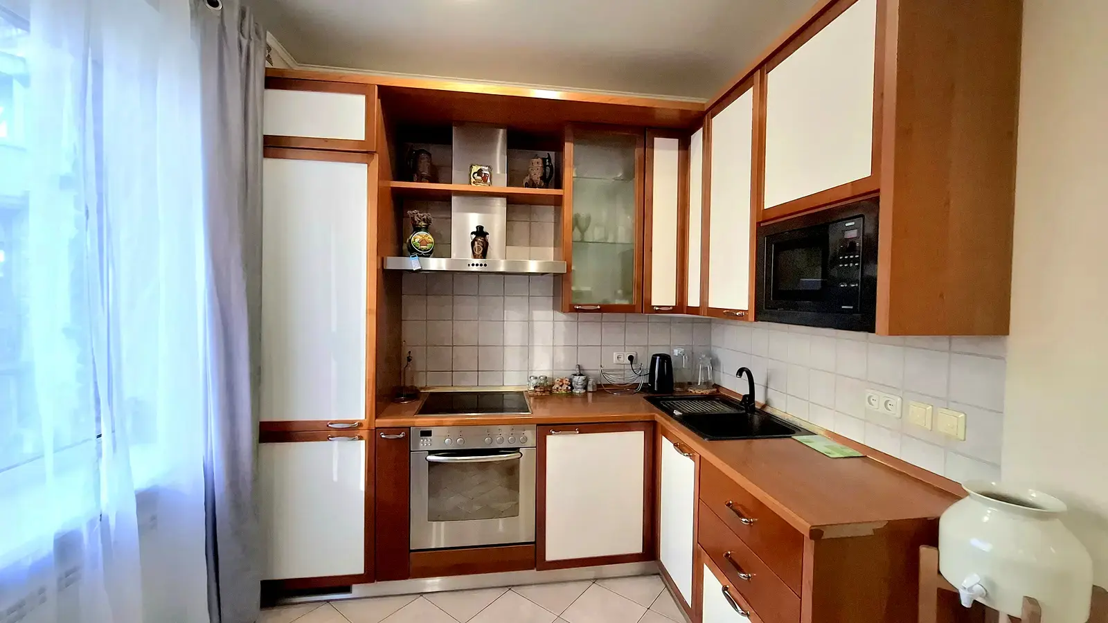 Фото Продаю 3-комнатную квартиру, 100 кв. м, Митрополита Василия Липковского ул. (Урицкого) 40 Киев, цена: 150000 $, код 6698