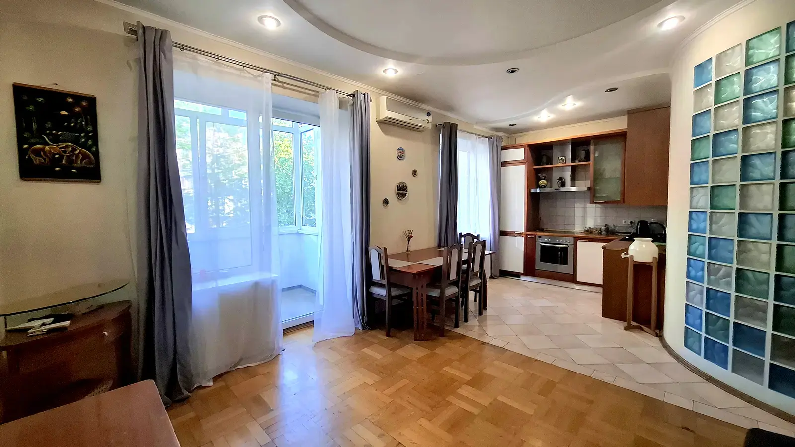 Фото Продаю 3-комнатную квартиру, 100 кв. м, Митрополита Василия Липковского ул. (Урицкого) 40 Киев, цена: 150000 $, код 6698