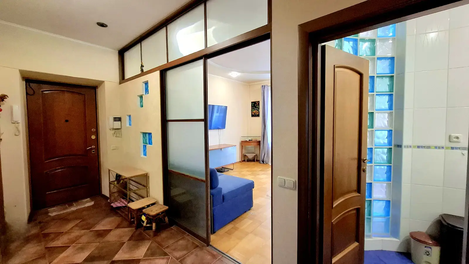 Фото Продаю 3-комнатную квартиру, 100 кв. м, Митрополита Василия Липковского ул. (Урицкого) 40 Киев, цена: 150000 $, код 6698