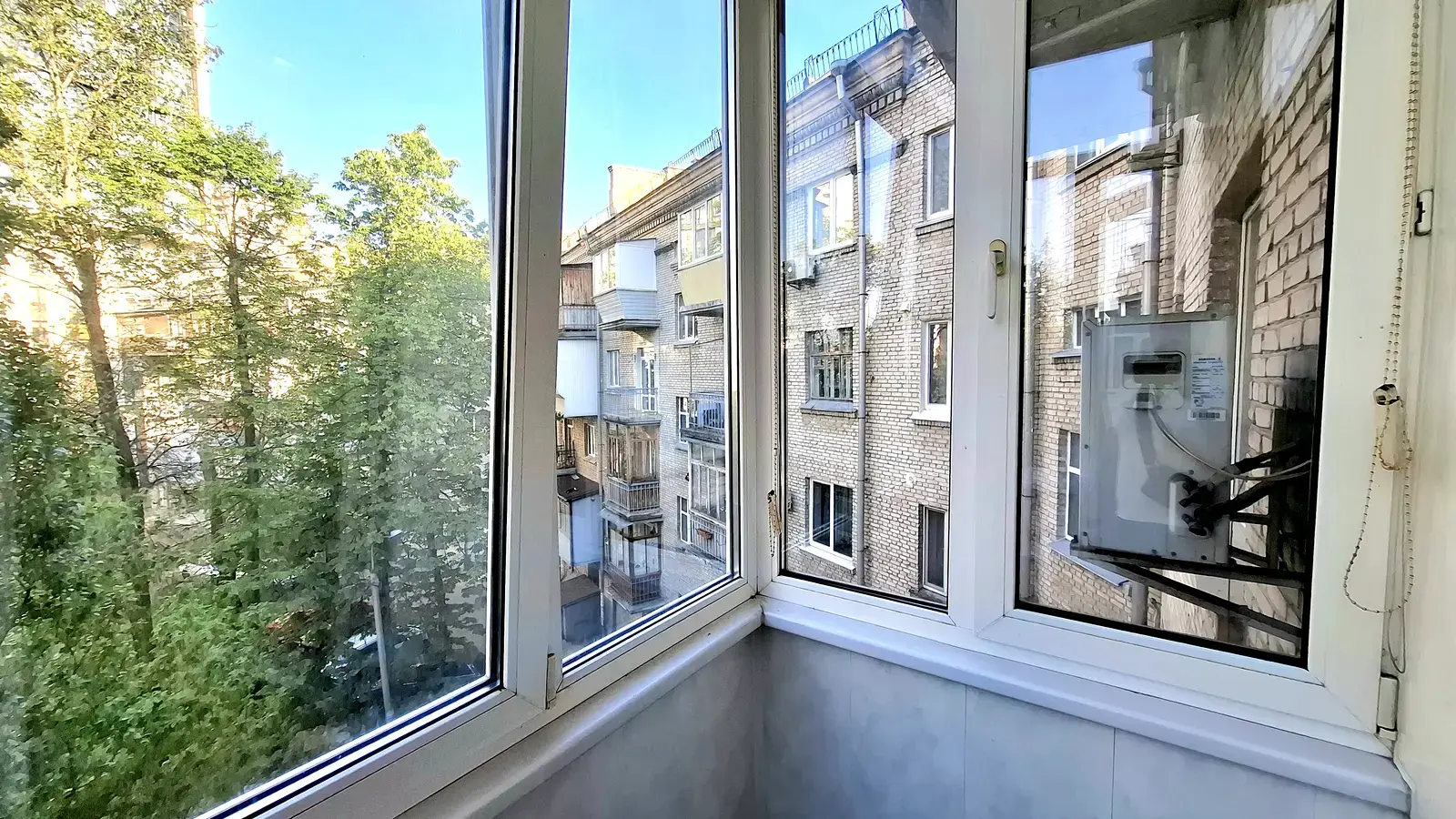 Фото Продаю 3-комнатную квартиру, 100 кв. м, Митрополита Василия Липковского ул. (Урицкого) 40 Киев, цена: 150000 $, код 6698