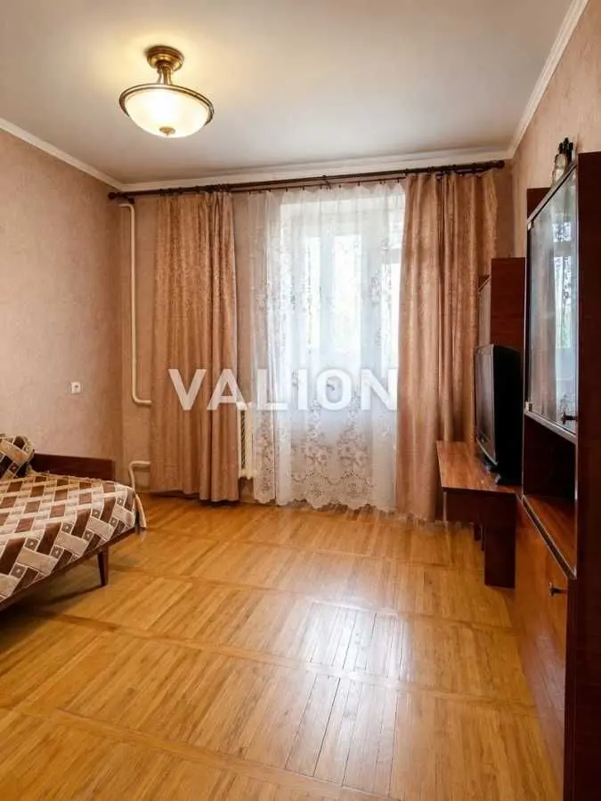 Фото Продаю 1 кімнатну квартиру, 26.6 кв. м, Євгена Харченка вул. 17 Київ, ціна: 36000 USD, код 6700
