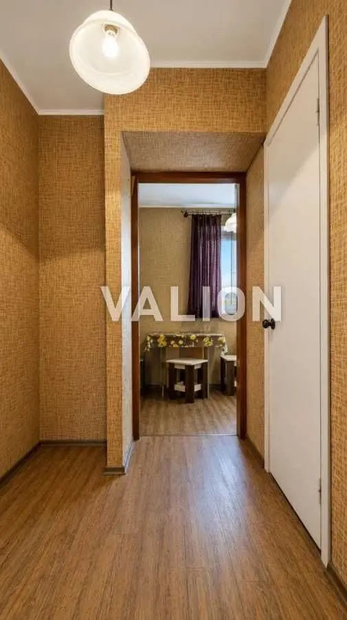 Фото Продаю 1 кімнатну квартиру, 26.6 кв. м, Євгена Харченка вул. 17 Київ, ціна: 36000 USD, код 6700