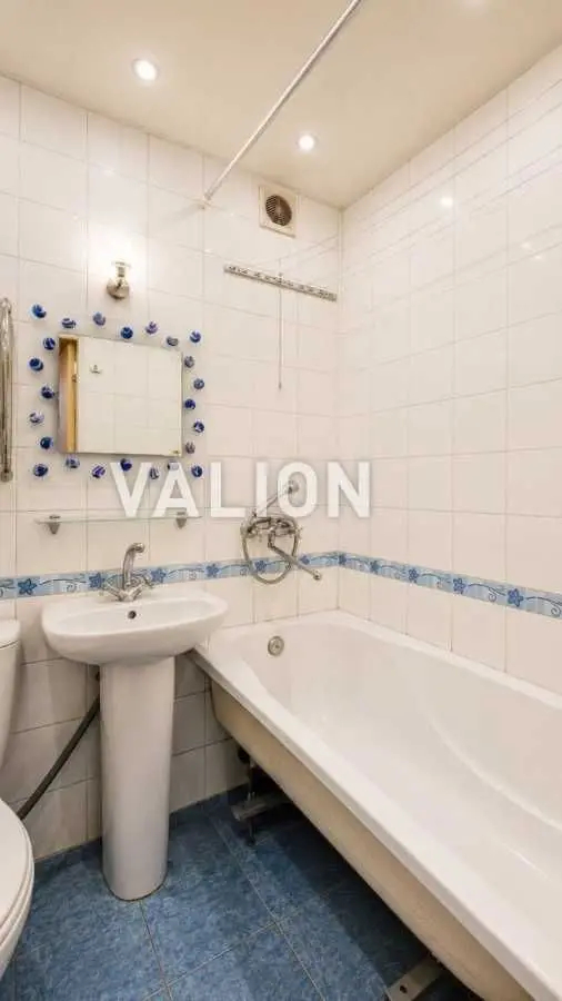 Фото Продаю 1 кімнатну квартиру, 26.6 кв. м, Євгена Харченка вул. 17 Київ, ціна: 36000 USD, код 6700