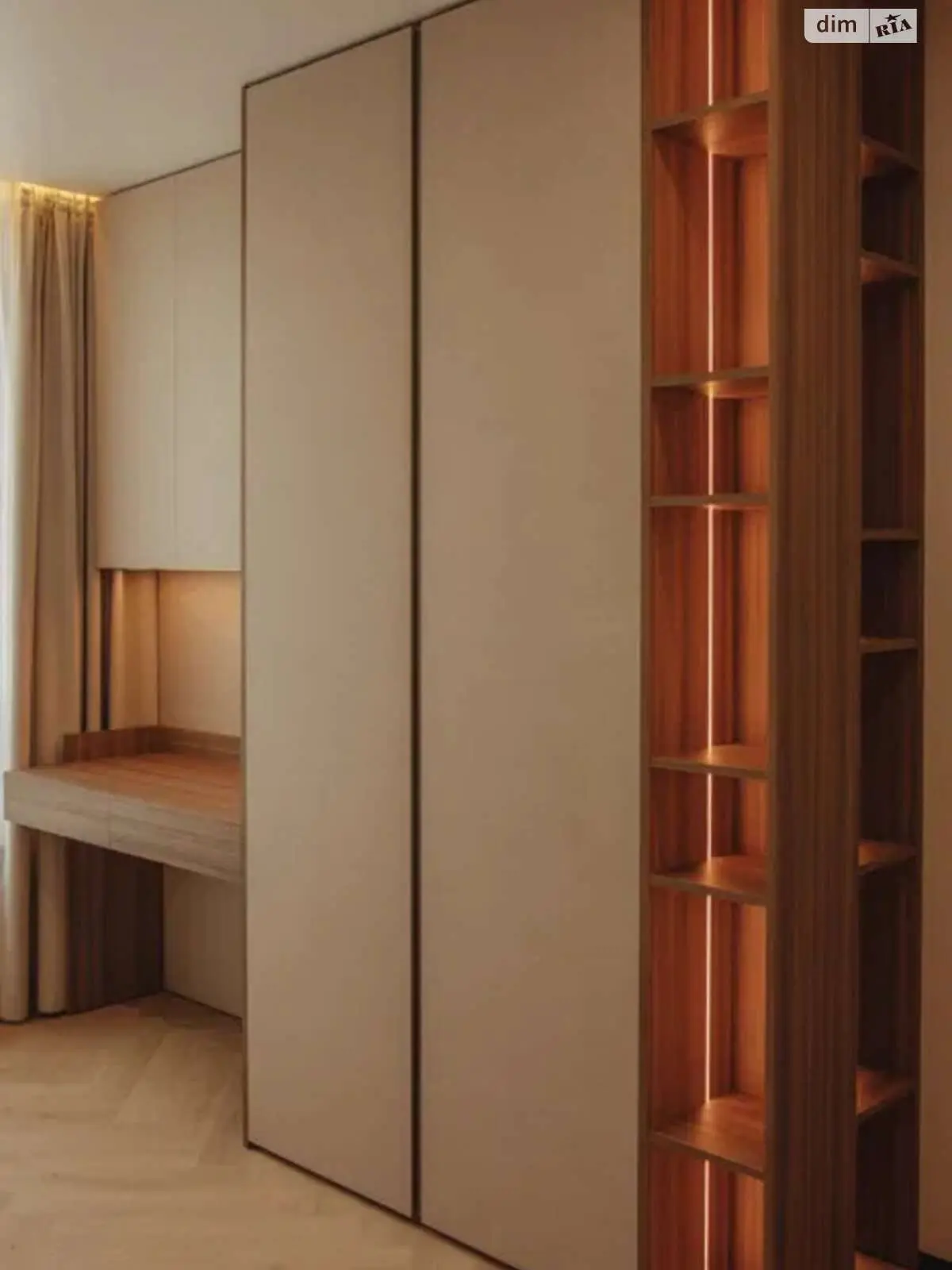 Фото Selling a 2-room apartment, 68 sq.m., Kakhovska Street 62а Kyiv, price: 159000 $, code 6706