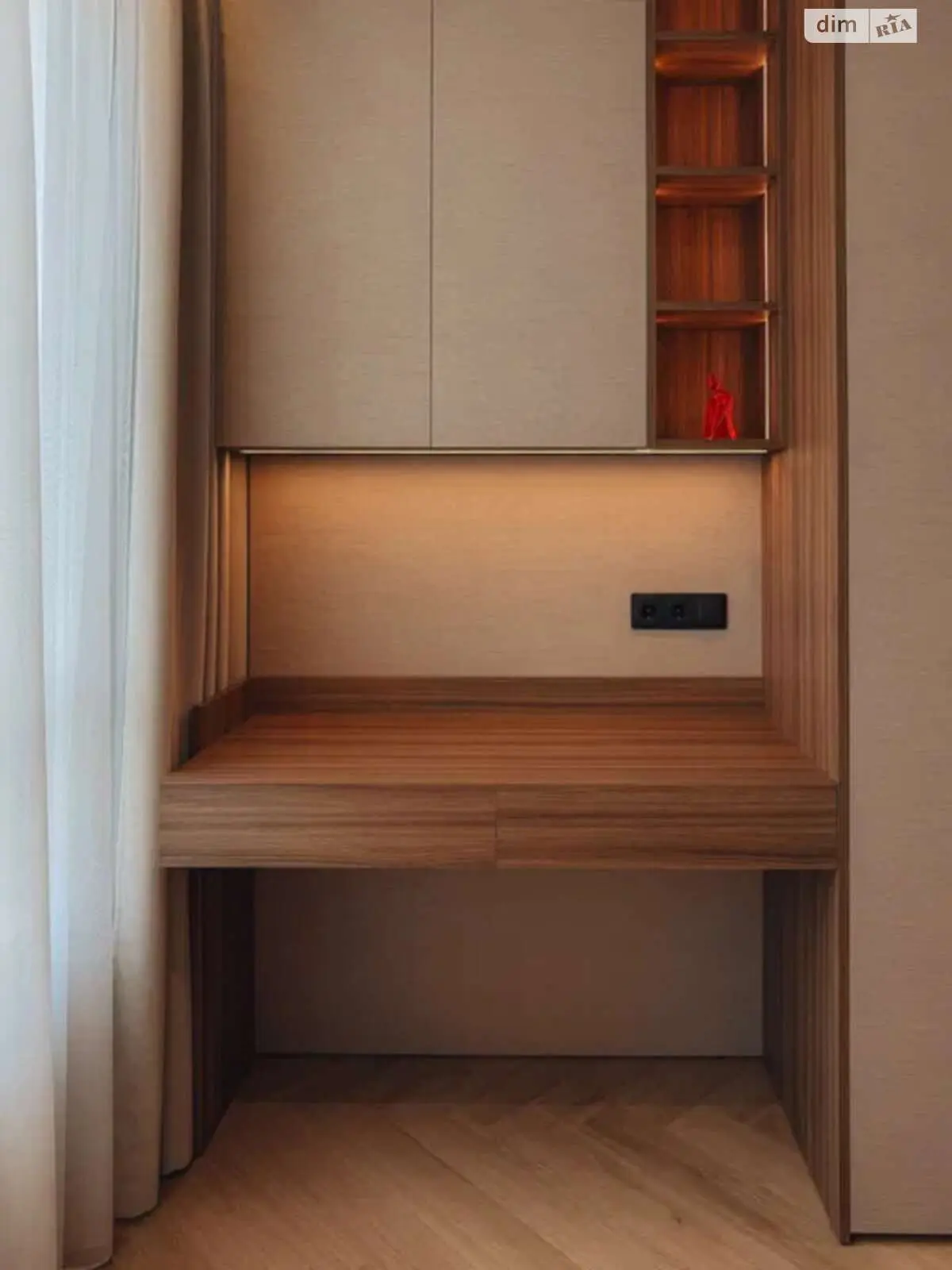 Фото Selling a 2-room apartment, 68 sq.m., Kakhovska Street 62а Kyiv, price: 159000 $, code 6706
