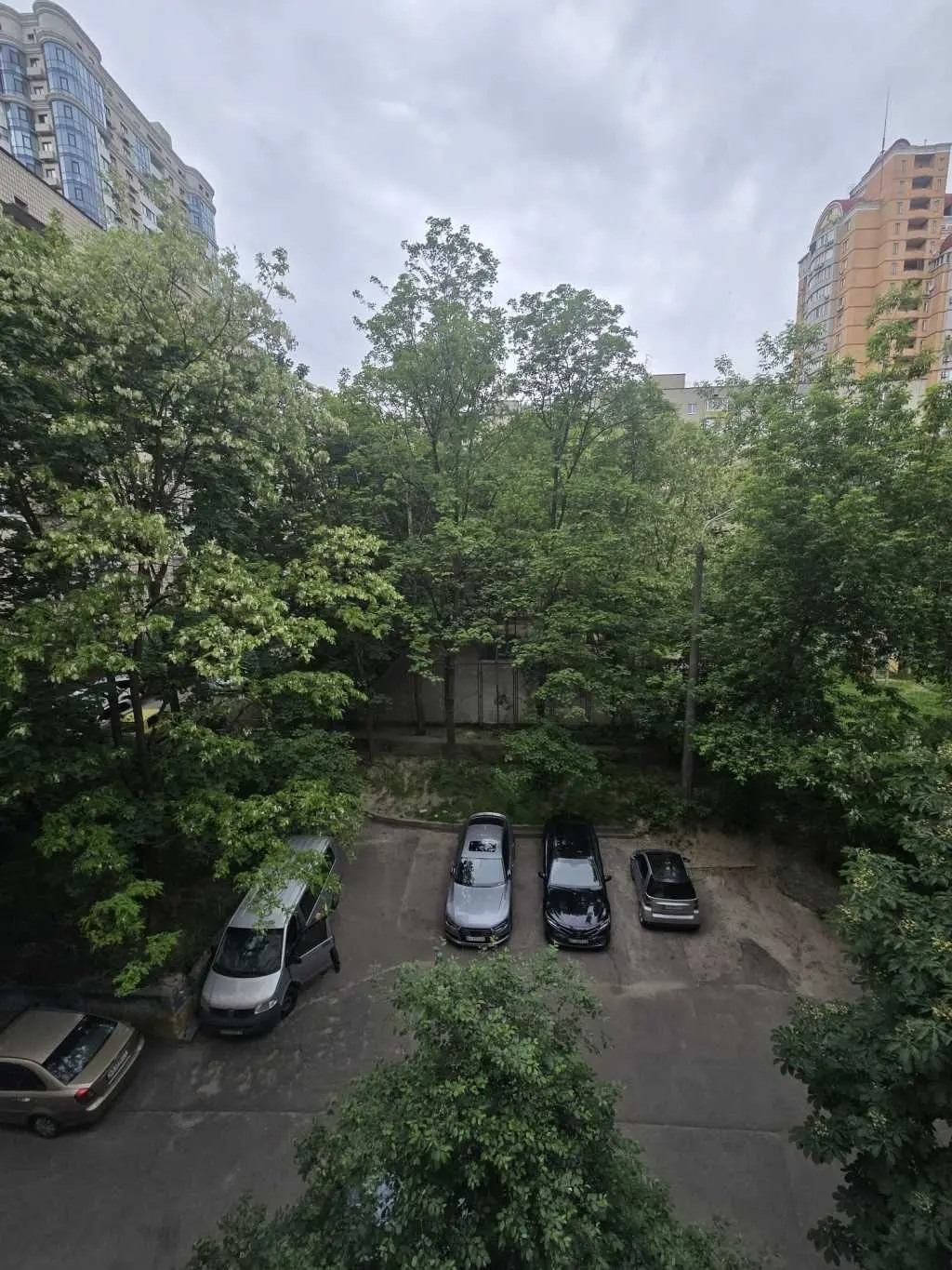 Фото Selling a 1-room apartment, 37 sq.m., Dragomanova Street  Kyiv, price: 95000 USD, code 6708
