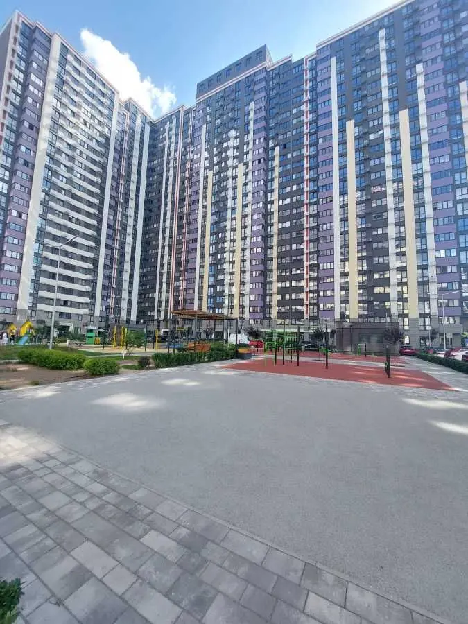Фото Продаю 2-комнатную квартиру, 68 кв. м, Воздухофлотский просп. 64 Киев, цена: 92000 USD, код 6713