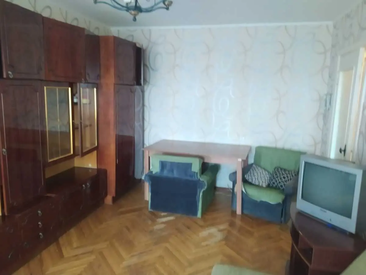 Фото Зняти 1 кімнатну квартиру, Сім’ї Прахових вул. (Гайдара)  Київ в довгострокову оренду, ціна: 12000 UAH, код 6715