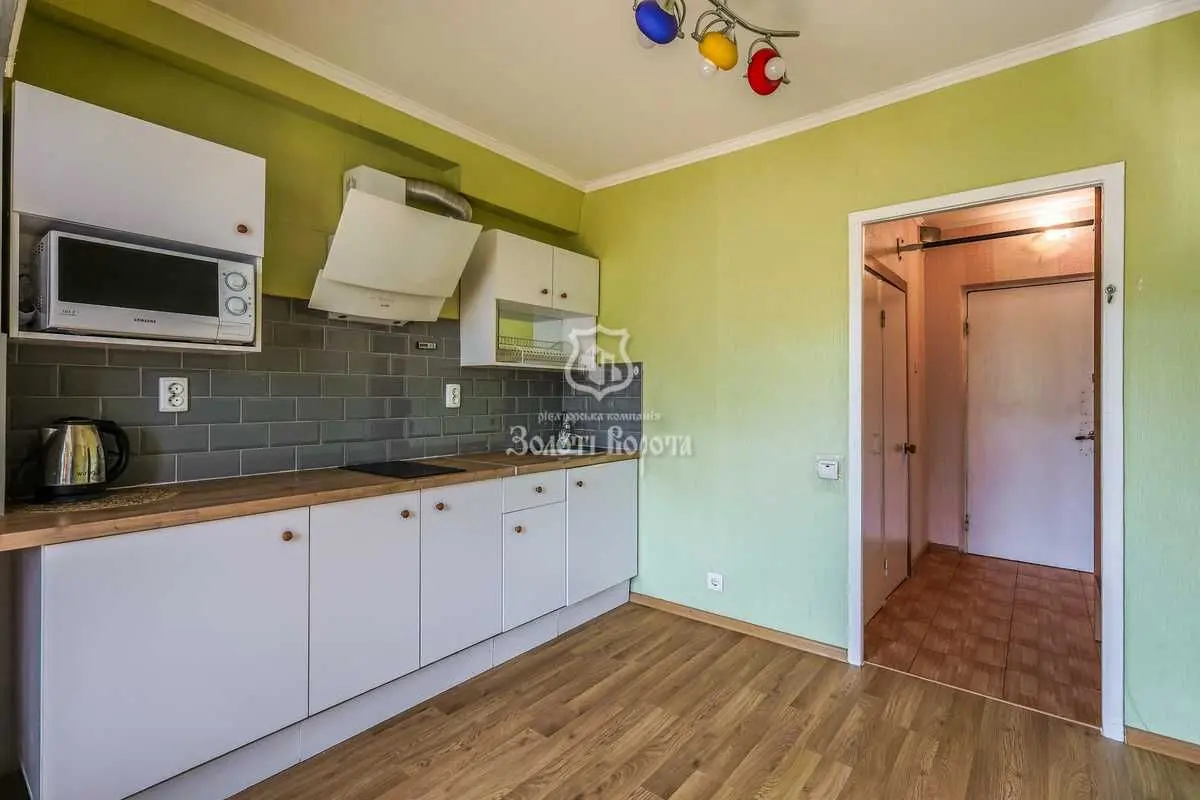 Фото Продаю 1 кімнатну квартиру, 36.4 кв. м, Кастуся Калиновського вул. (Астраханська)  Київ, ціна: 45000 USD, код 6716