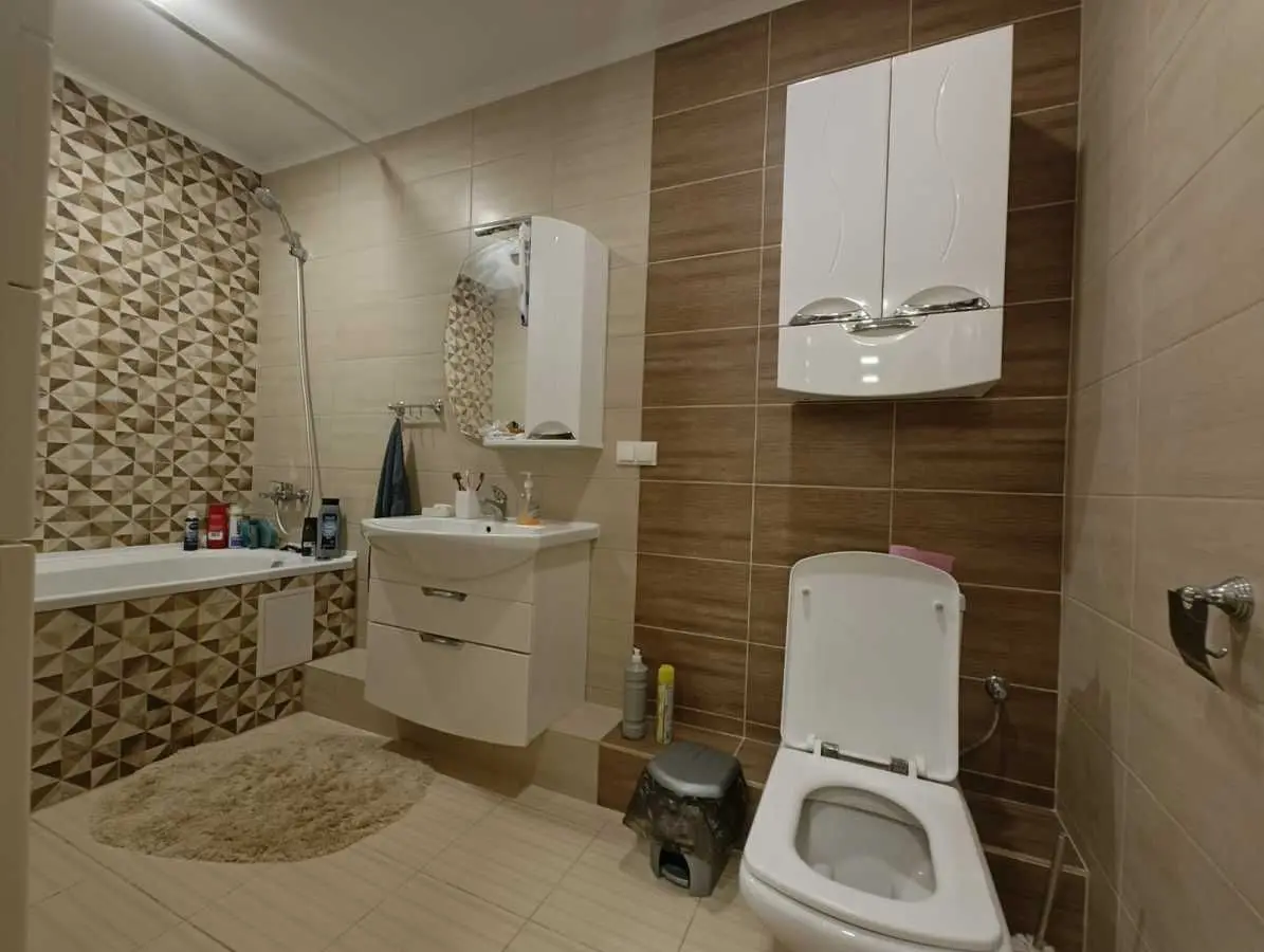 Фото Зняти 3 кімнатну квартиру, Львівська вул. 22 Київ в довгострокову оренду, ціна: 28000 UAH, код 6718