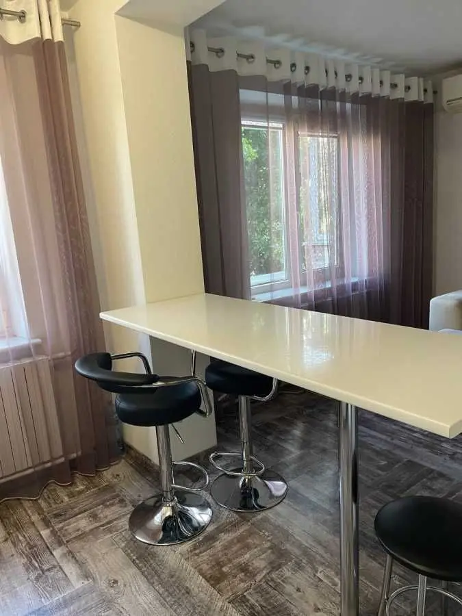 Фото Selling a 3-room apartment, 63 sq.m., Naberezhna Peremohy Street 98 Dnipro, price: 65000 USD, code 6721