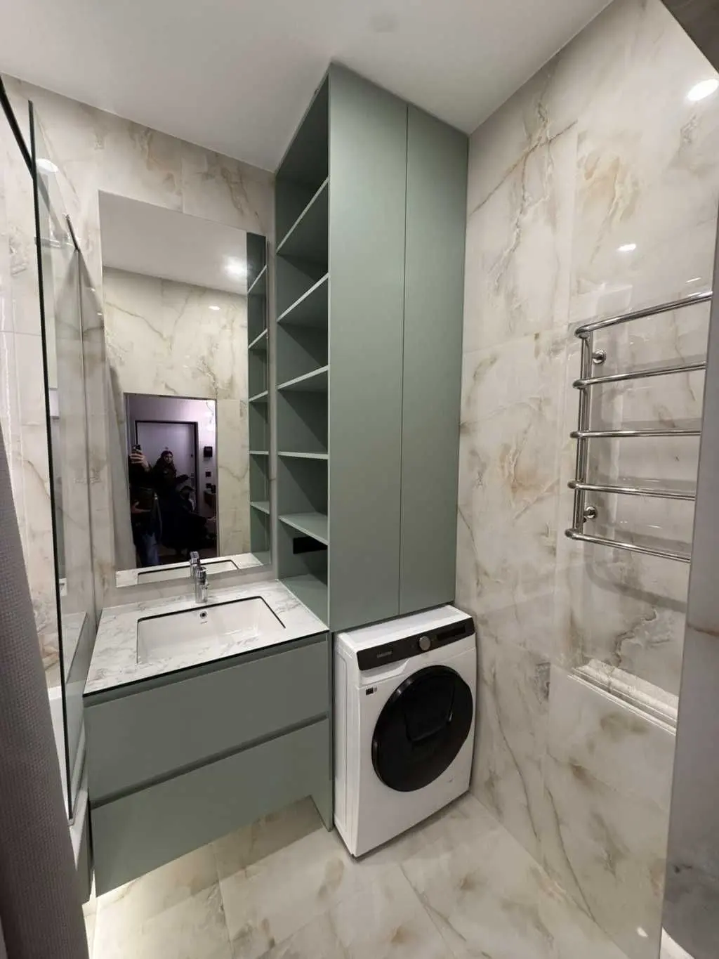 Фото Selling a 2-room apartment, 65 sq.m., Metrolohichna Street  Kyiv, price: 165000 USD, code 6723