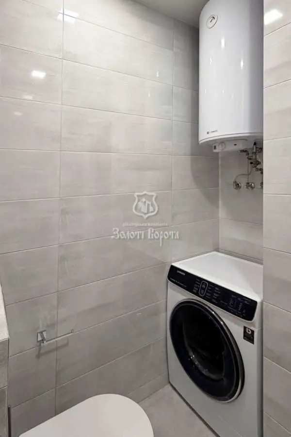 Фото Selling a 2-room apartment, 69 sq.m., Borysa Hmyri Street  Kyiv, price: 175000 USD, code 6728