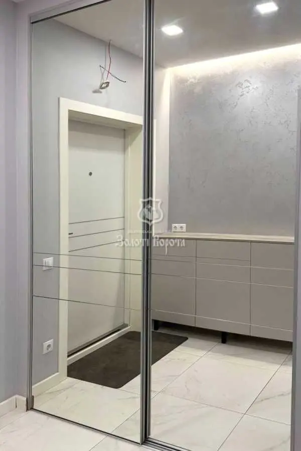 Фото Selling a 2-room apartment, 69 sq.m., Borysa Hmyri Street  Kyiv, price: 175000 USD, code 6728