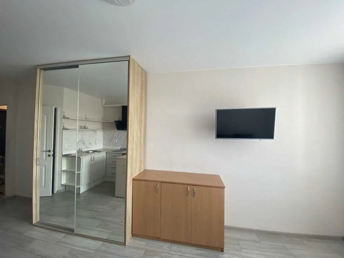 Фото Selling a 1-room apartment, 21 sq.m., Holovatoho Lane  Boryspil, price: 31000 USD, code 6729