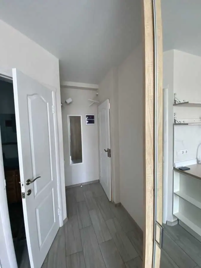 Фото Selling a 1-room apartment, 21 sq.m., Holovatoho Lane  Boryspil, price: 31000 USD, code 6729