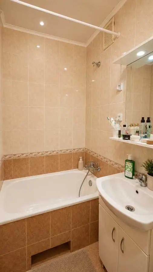Фото Продаю 3 кімнатну квартиру, 72 кв. м, Олекси Тихого вул. (Виборзька) 23 Київ, ціна: 92500 USD, код 6734