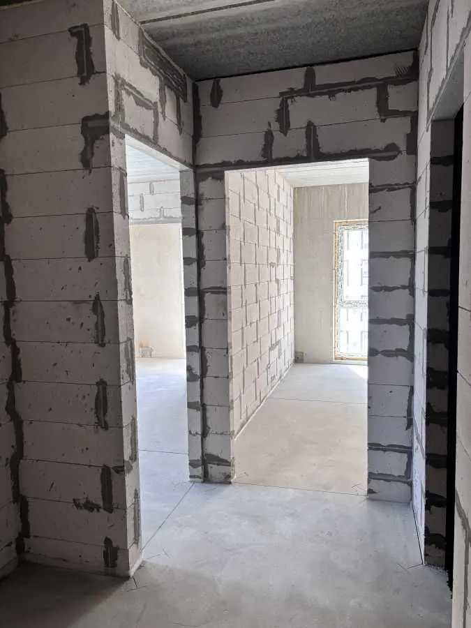 Фото Продаю 1 кімнатну квартиру, 42 кв. м, Михайла Максимовича вул. (Онуфрія Трутенка)  Київ, ціна: 72000 USD, код 6735