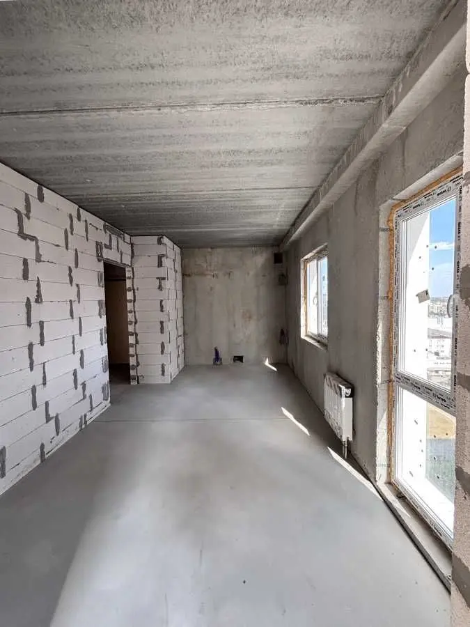 Фото Продаю 1 кімнатну квартиру, 42 кв. м, Михайла Максимовича вул. (Онуфрія Трутенка)  Київ, ціна: 72000 USD, код 6735
