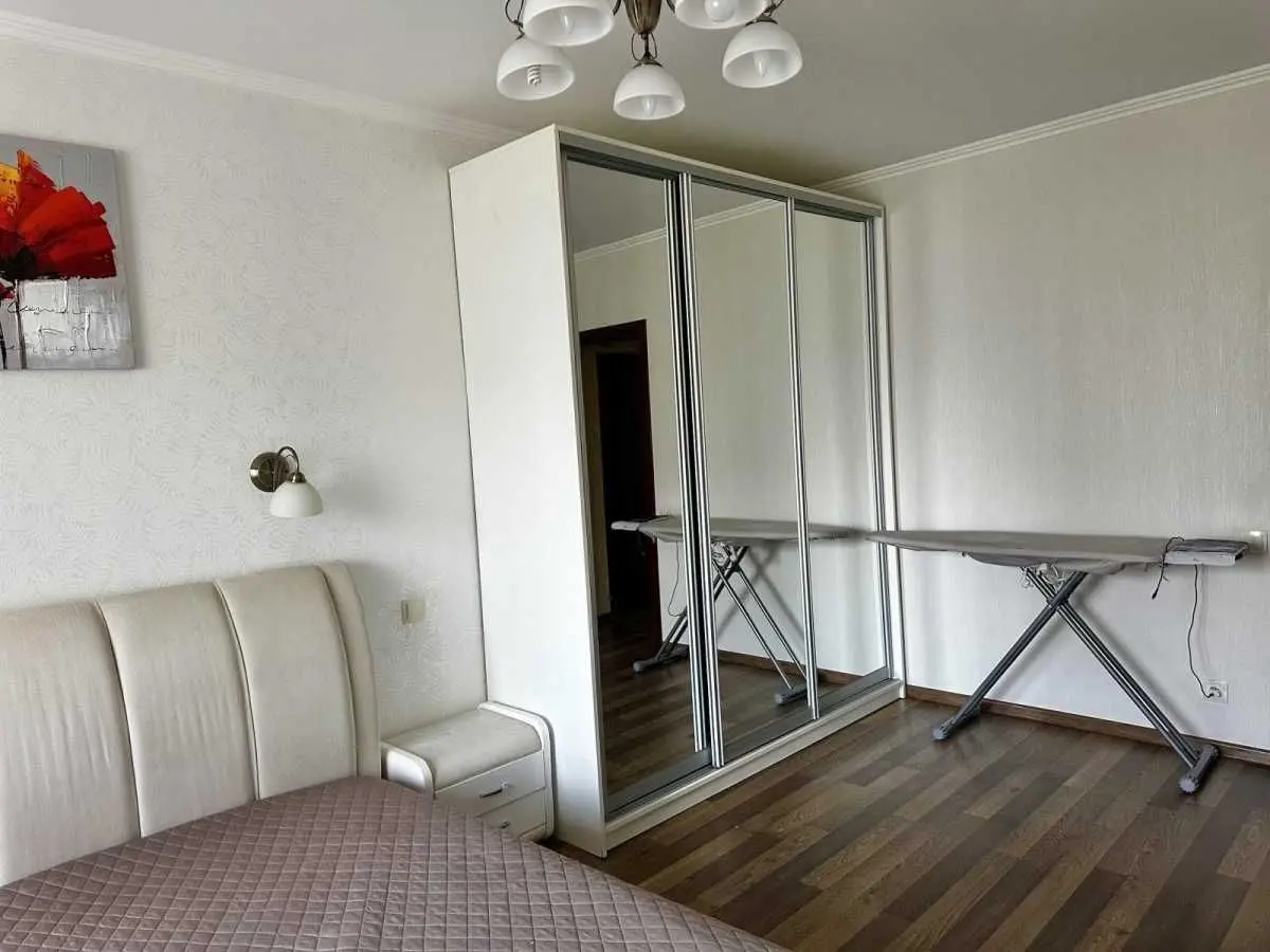 Фото Зняти 3 кімнатну квартиру, Василя Порика просп.  Київ в довгострокову оренду, ціна: 26500 UAH, код 6736