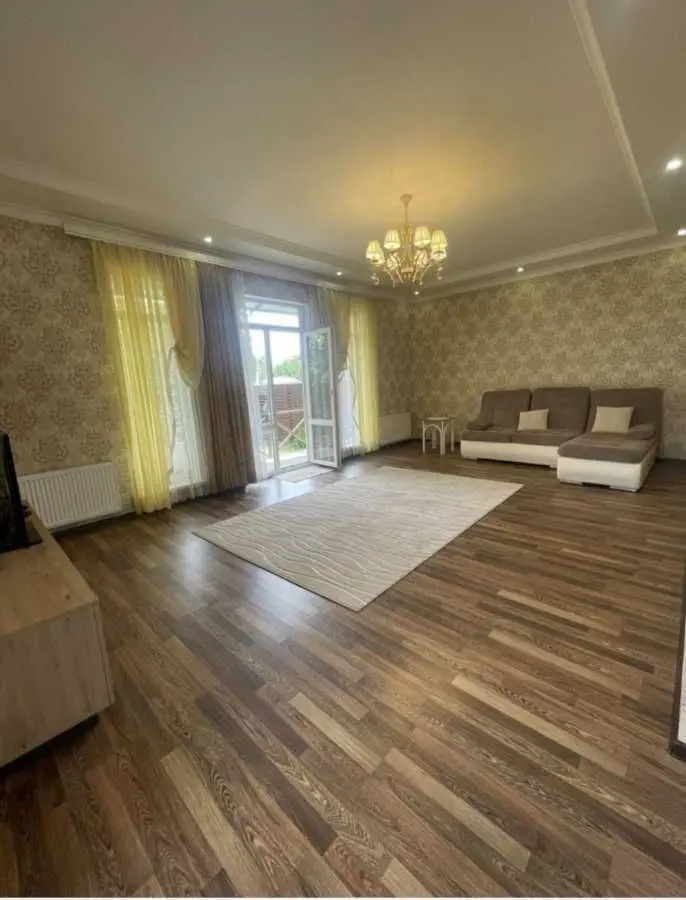 Фото Зняти будинок, Фонтанка в довгострокову оренду, ціна: 1000 USD, код 6737