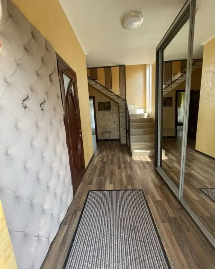 Фото Зняти будинок, Фонтанка в довгострокову оренду, ціна: 1000 USD, код 6737