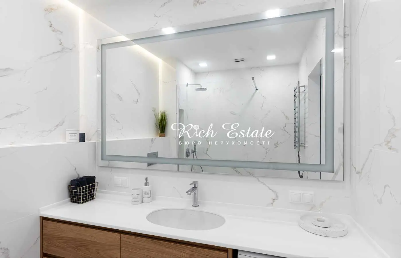Фото Rent a 1-room apartment, Antonovycha Street (Horkoho Street)  Kyiv for long-term rent, price: 1200 USD, code 6747