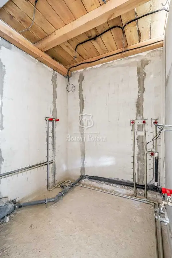 Фото Продаю 1-комнатную квартиру, 23.6 кв. м, Родниковая ул.  Киев, цена: 23000 USD, код 6753