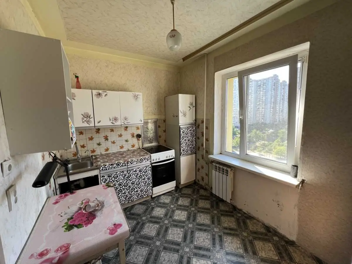Фото Selling a 3-room apartment, 74.5 sq.m., Hradynska Street 6 Kyiv, price: 77999 USD, code 6758