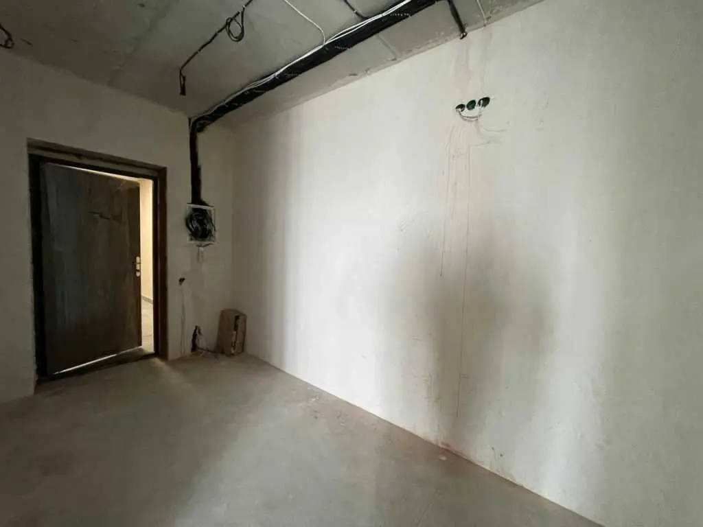 Фото Selling a 3-room apartment, 65 sq.m., Metrolohichna Street  Kyiv, price: 93000 USD, code 6760