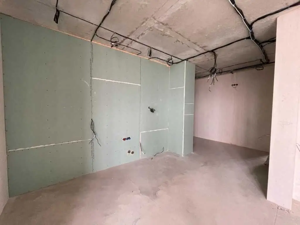 Фото Selling a 3-room apartment, 65 sq.m., Metrolohichna Street  Kyiv, price: 93000 USD, code 6760