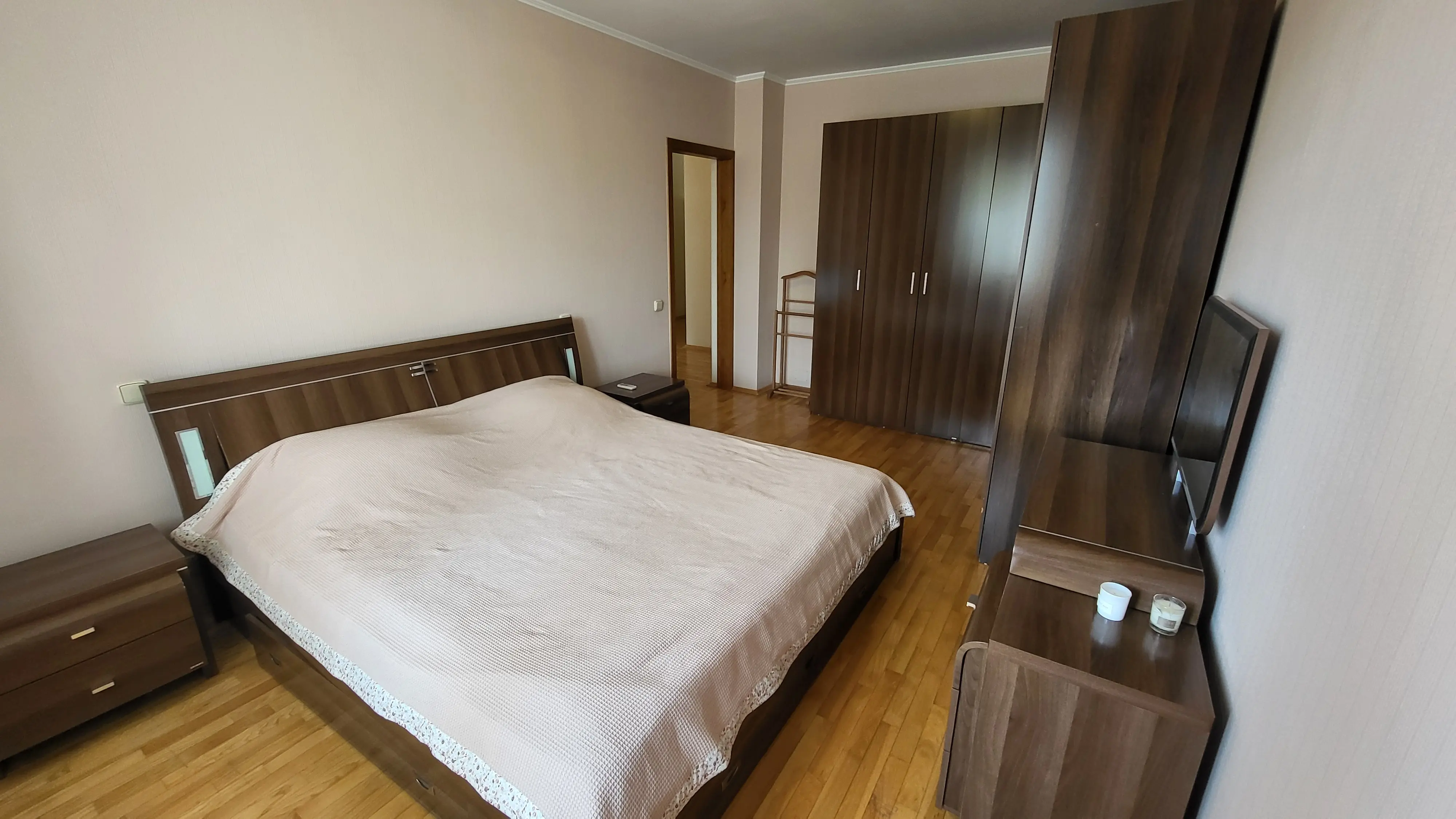 Фото Зняти 4 кімнатну квартиру, Микільсько-Слобідська вул. 6в Київ в довгострокову оренду, ціна: 35000 UAH, код 6761