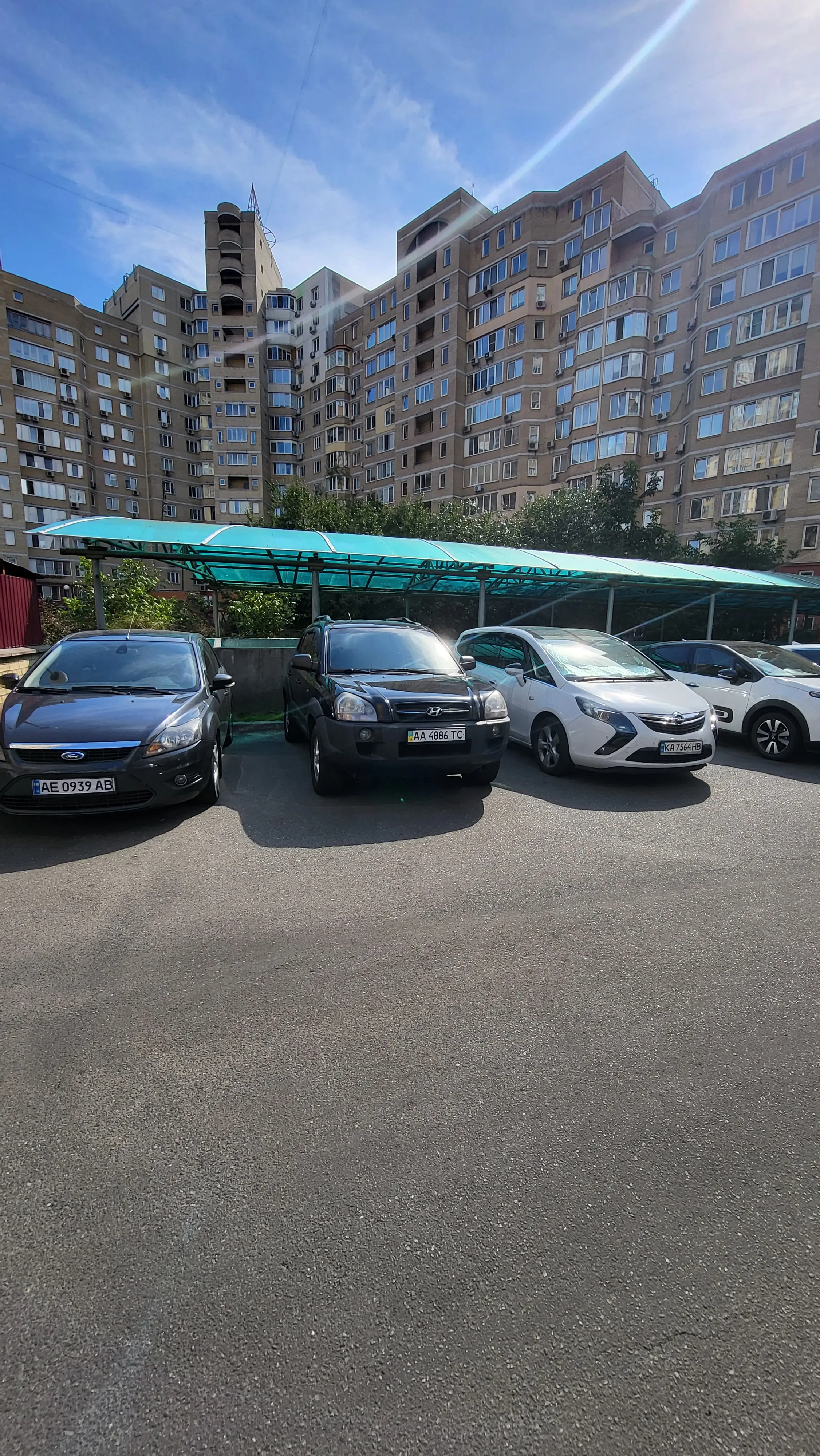 Фото Зняти 4 кімнатну квартиру, Микільсько-Слобідська вул. 6в Київ в довгострокову оренду, ціна: 35000 UAH, код 6761
