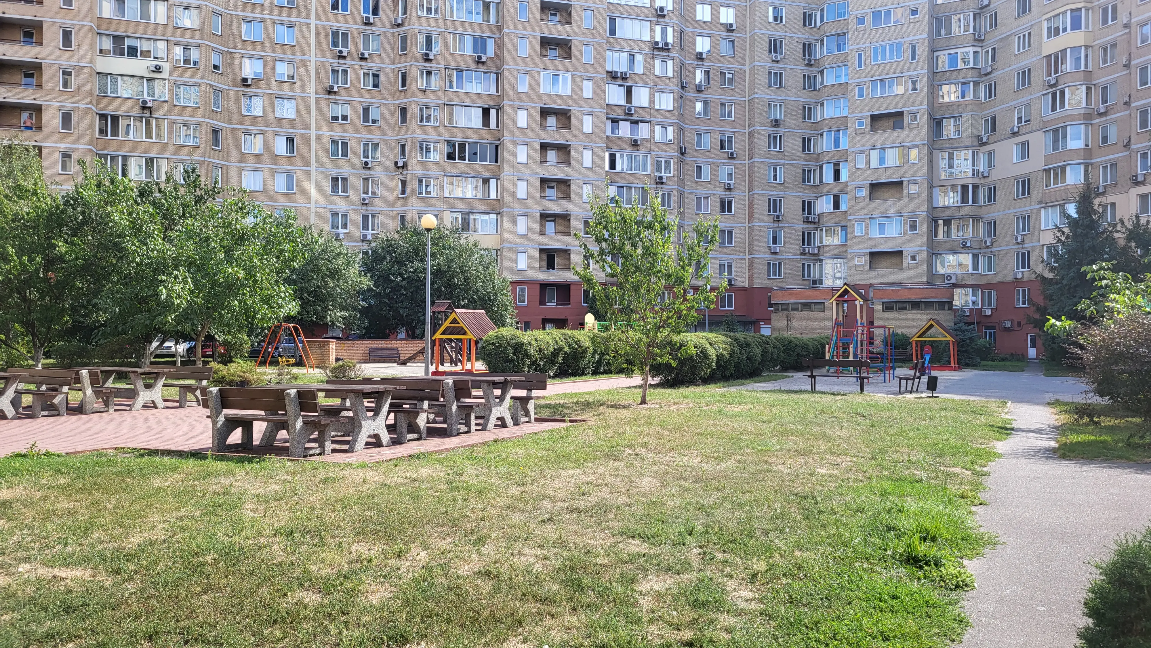 Фото Зняти 4 кімнатну квартиру, Микільсько-Слобідська вул. 6в Київ в довгострокову оренду, ціна: 35000 UAH, код 6761