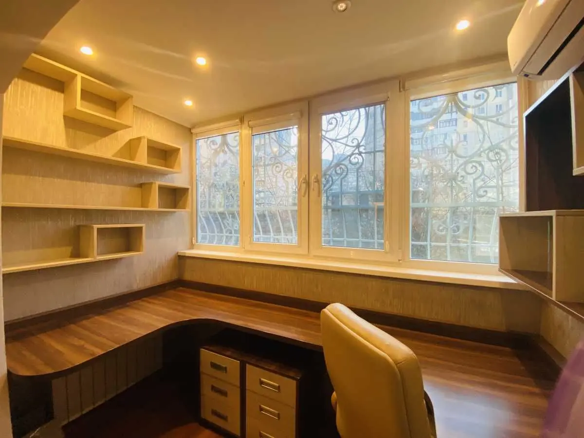 Фото Продаю 3 кімнатну квартиру, 104 кв. м, Бориса Гмирі вул. 9в Київ, ціна: 129500 USD, код 6766