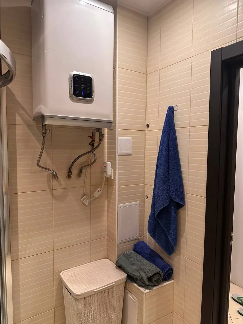 Фото Продаю 1 кімнатну квартиру, 44.3 кв. м, Центральна вул. 33в Буча, ціна: 59700 $, код 6774