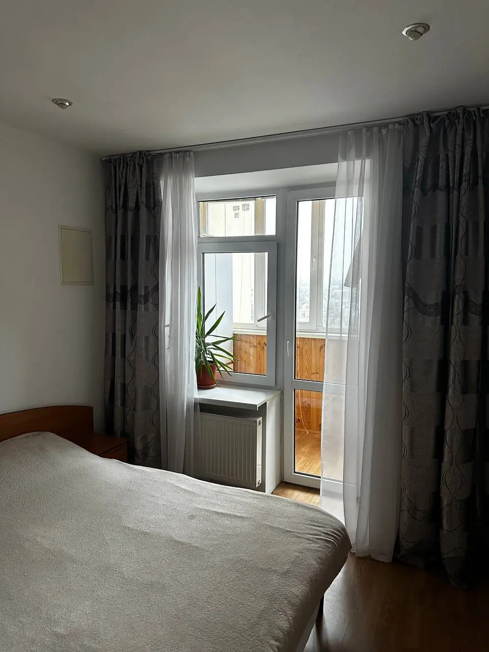 Фото Продаю 1 кімнатну квартиру, 44.3 кв. м, Центральна вул. 33в Буча, ціна: 59700 $, код 6774
