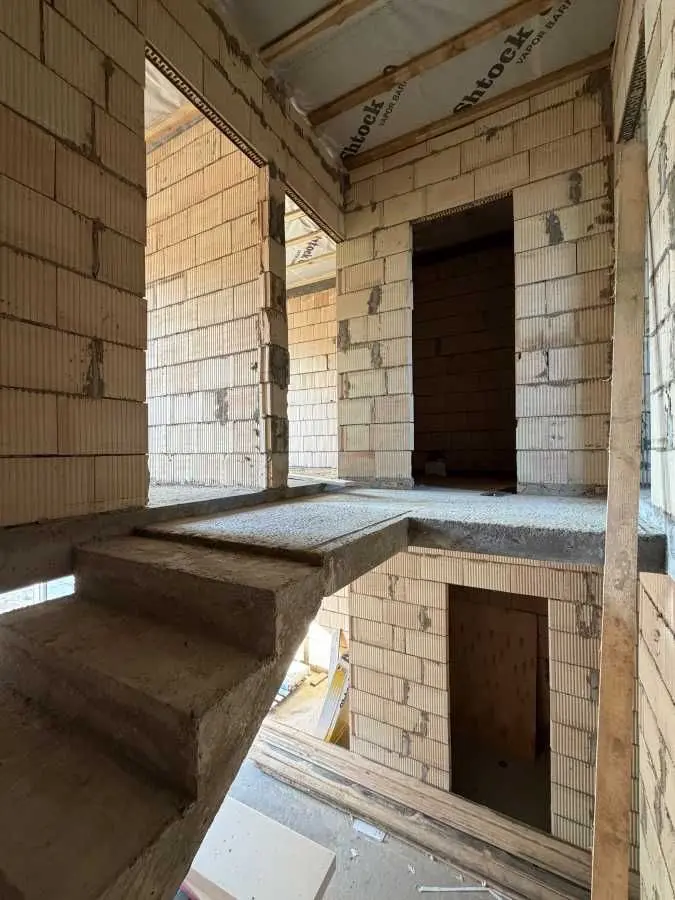 Фото Selling a house, 102 sq.m., Volodymyra Vernadskoho Street (Ostrovskoho Street)  Bucha, price: 100000 USD, code 6779