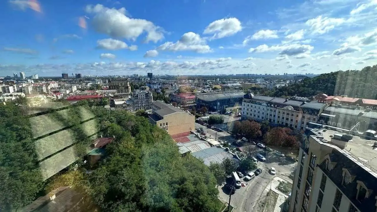 Фото Продаю 2-комнатную квартиру, 75 кв. м, Олеговская ул.  Киев, цена: 195000 USD, код 6782