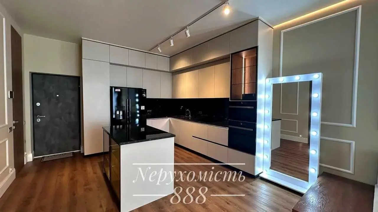 Фото Продаю 2-комнатную квартиру, 75 кв. м, Олеговская ул.  Киев, цена: 195000 USD, код 6782