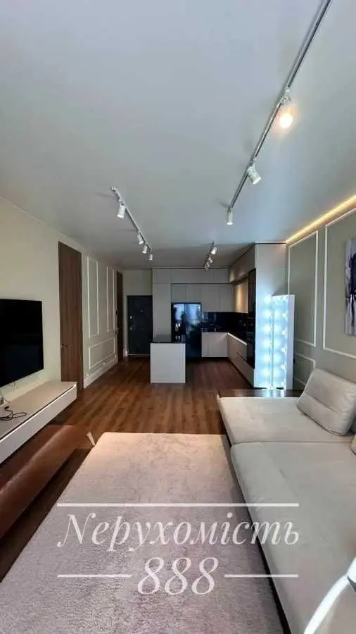 Фото Продаю 2-комнатную квартиру, 75 кв. м, Олеговская ул.  Киев, цена: 195000 USD, код 6782