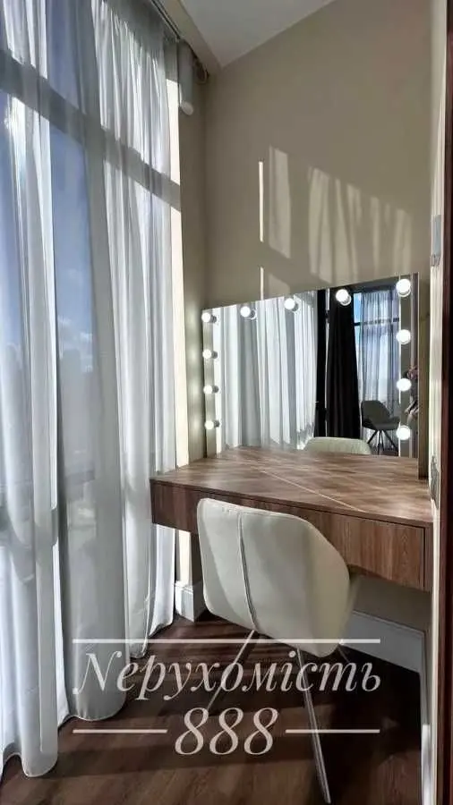 Фото Продаю 2-комнатную квартиру, 75 кв. м, Олеговская ул.  Киев, цена: 195000 USD, код 6782