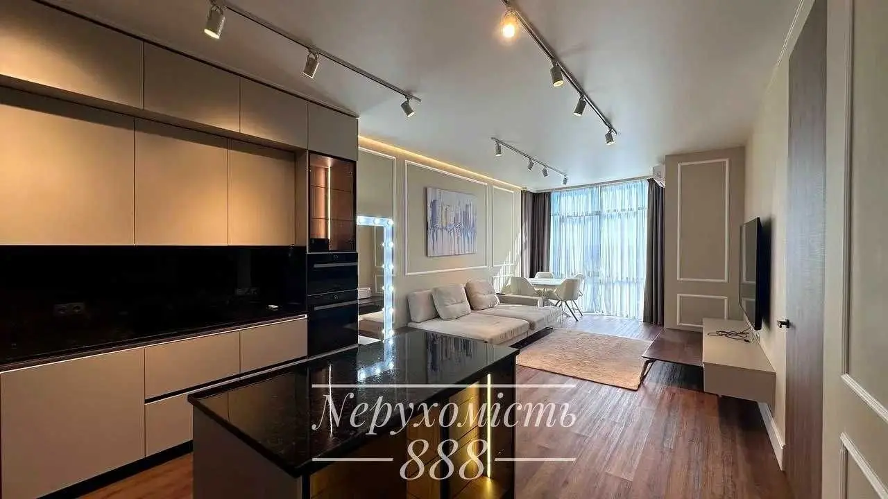 Фото Продаю 2-комнатную квартиру, 75 кв. м, Олеговская ул.  Киев, цена: 195000 USD, код 6782