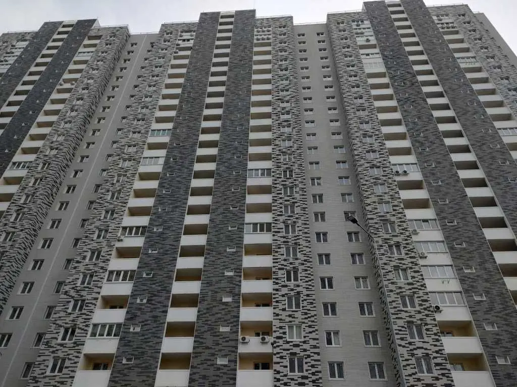 Фото Selling a 1-room apartment, 42.99 sq.m., Melioratyvna Street  Kyiv, price: 58000 USD, code 6785