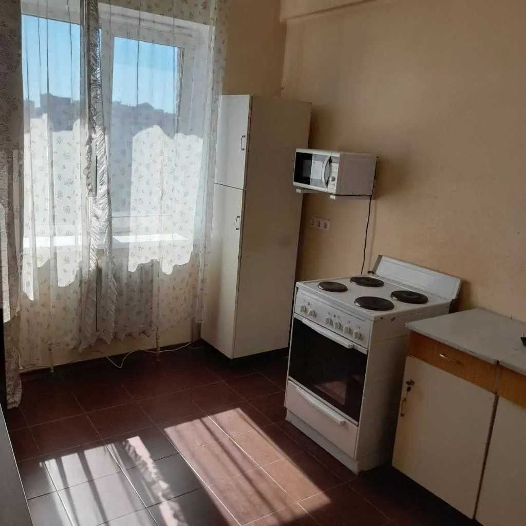 Фото Selling a 1-room apartment, 42 sq.m., Hrushevskoho Street 7 Brovary, price: 46500 USD, code 6787