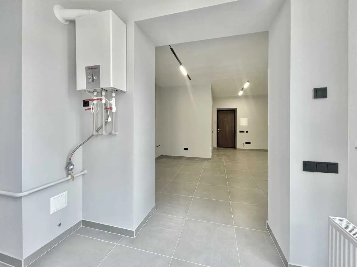 Фото Продаю 1-комнатную квартиру, 38 кв. м, Героев Небесной Сотни просп.  Софиевская Борщаговка, цена: 65000 USD, код 6790
