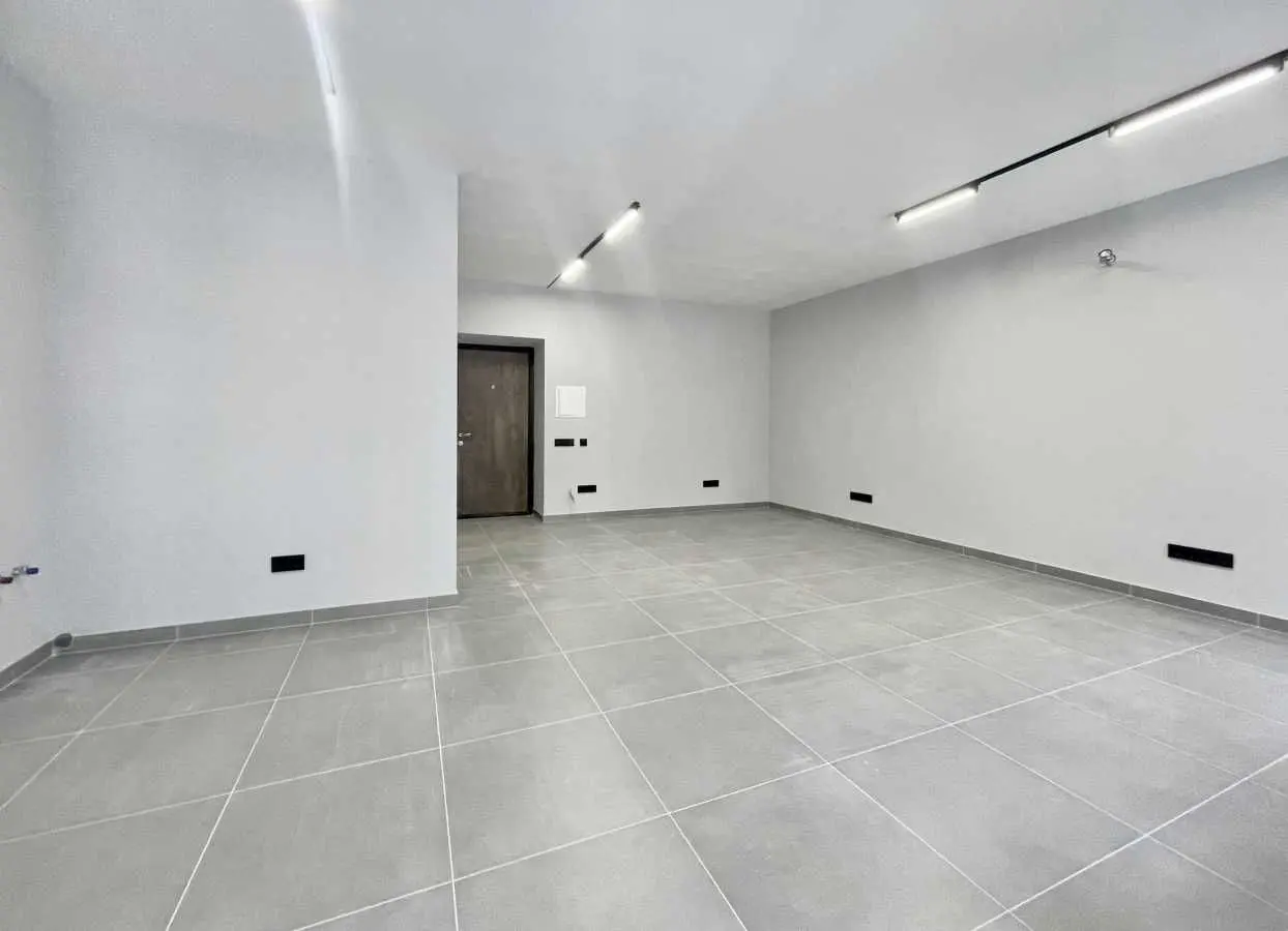 Фото Продаю 1-комнатную квартиру, 38 кв. м, Героев Небесной Сотни просп.  Софиевская Борщаговка, цена: 65000 USD, код 6790