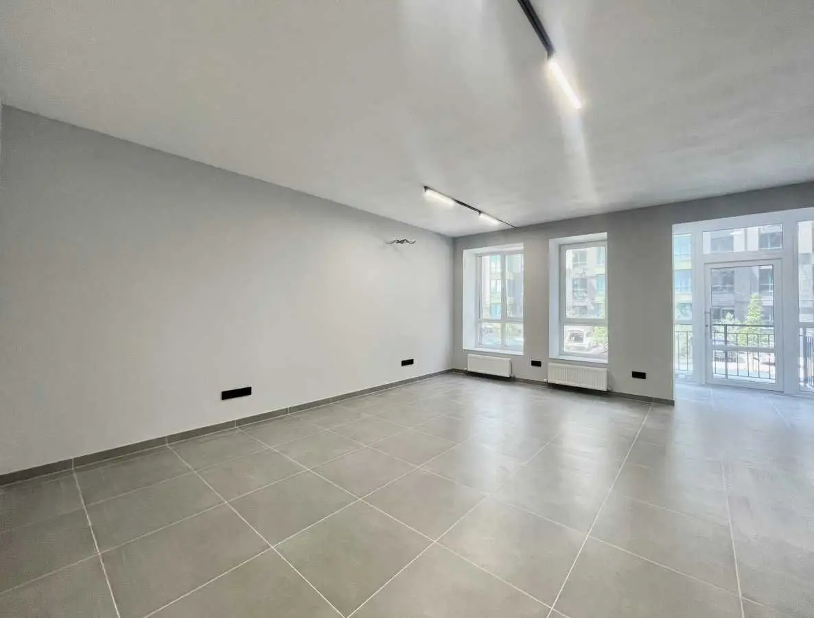 Фото Продаю 1-комнатную квартиру, 38 кв. м, Героев Небесной Сотни просп.  Софиевская Борщаговка, цена: 65000 USD, код 6790